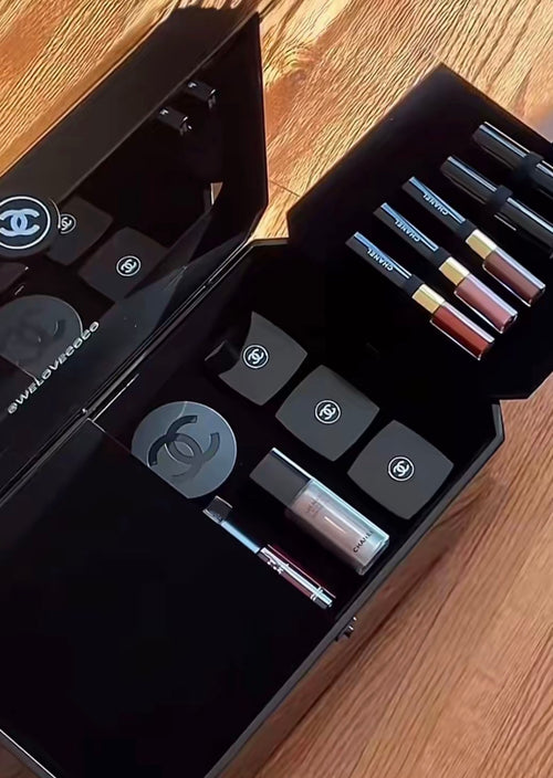 Chanel Vanity Makeup Box – Luxury Quilted Beauty Case with Mirror & Storage Compartments